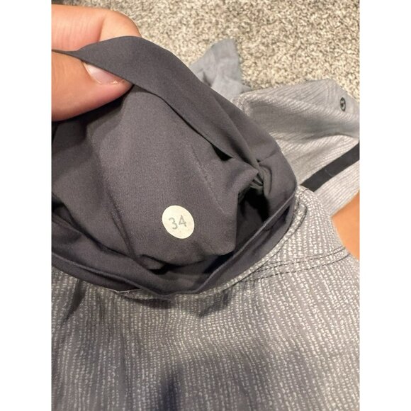 Lululemon Men’s Swim Shorts Heathered Grey Size 34 - Picture 3 of 5
